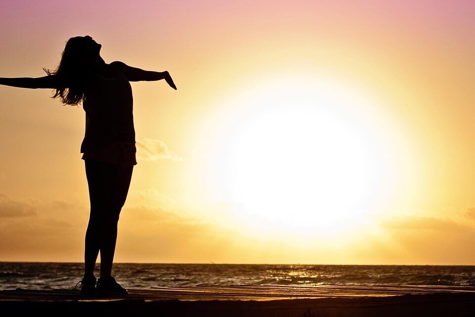 Frau doxing freiheit Hypnose